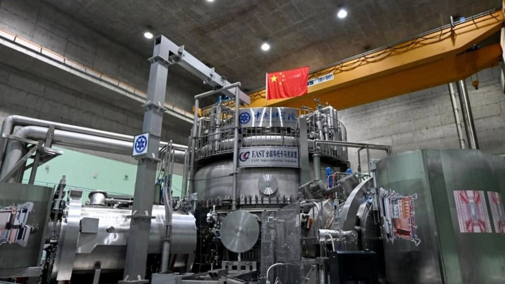 Reator nuclear chinês East