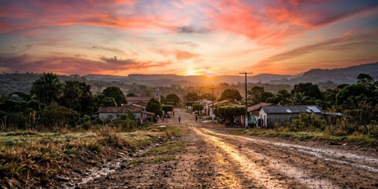 A cidade do interior de Goiás com 5.000 moradores onde o sol nasce às 5h e se põe às 17h30 o ano todo