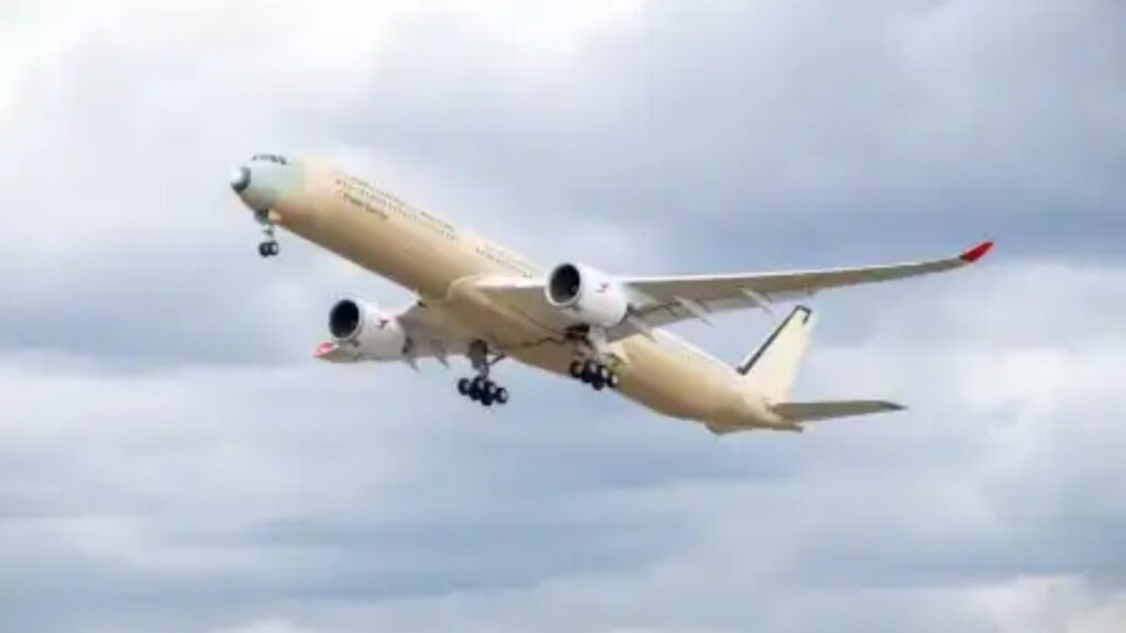 A invenção do século: Decolou o primeiro avião comercial capaz de chegar a qualquer lugar do planeta sem fazer escalas e transformar a aviação para sempre