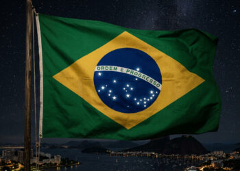 O segredo escondido na bandeira do Brasil: as estrelas não são enfeite, são o céu de uma noite específica
