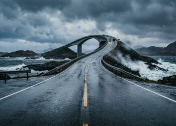 A estrada mais perigosa da Noruega virou a mais fotografada do mundo