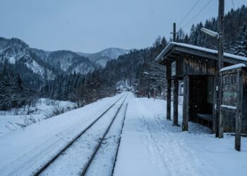 Uma estação de trem transformou esta pequena cidade em assunto mundial