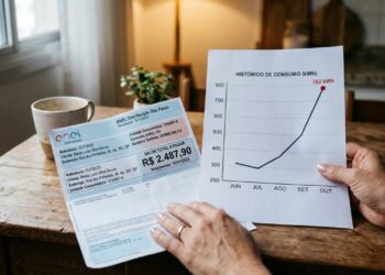 A conta de luz está alta? Estas 10 estratégias podem ajudar a reduzir o consumo em casa