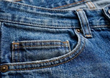 Para que serve o pequeno bolsinho dentro do bolso da calça jeans?