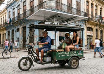 Cubanos acoplam painéis solares a triciclos elétricos de até US$ 4 mil para driblar apagões e falta de combustível: corrida sai por menos de 1 dólar