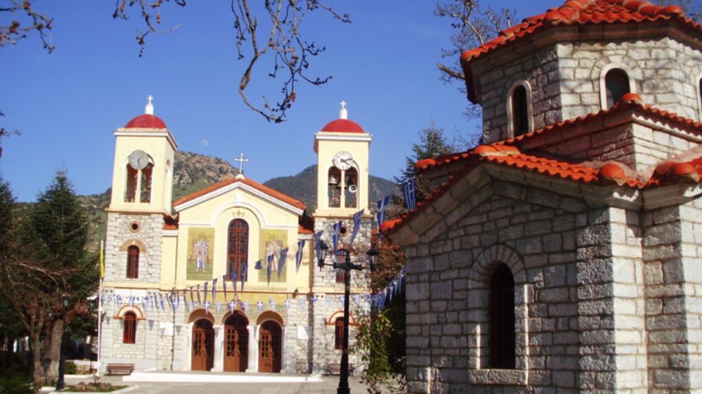 O vilarejo europeu onde o relógio da praça está parado há 200 anos de propósito