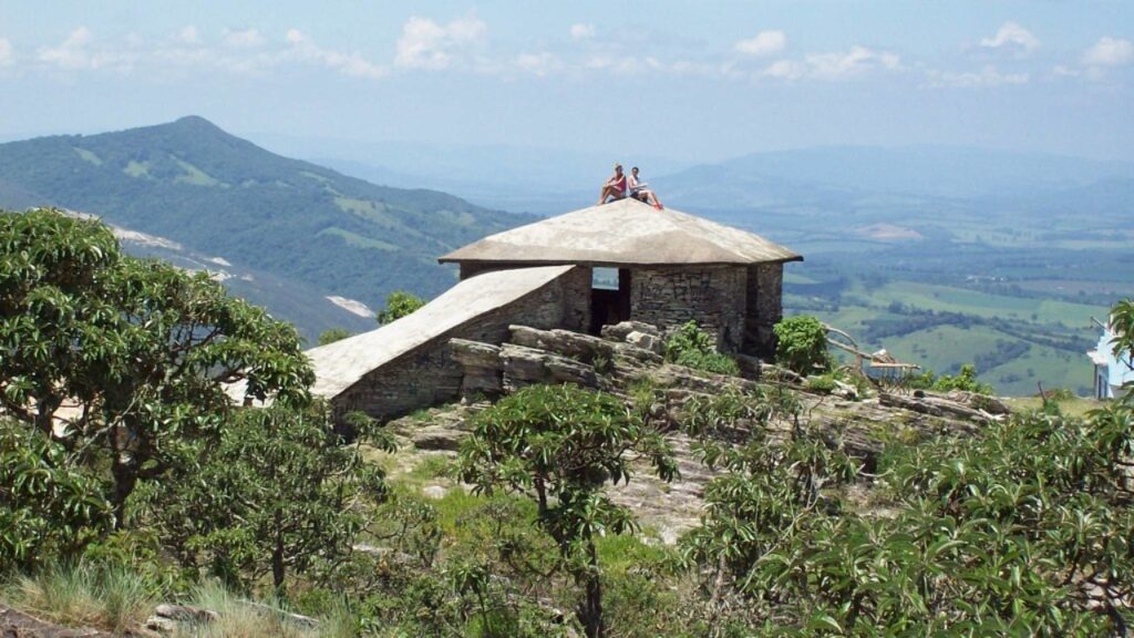 A neblina e as pedras fazem desta cidade um dos lugares mais curiosos do Brasil