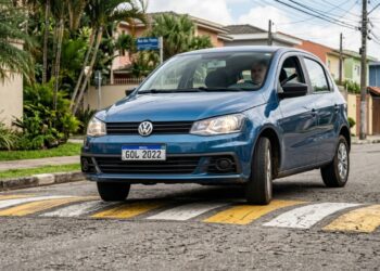 Um erro que desgasta o motor: qual a velocidade certa para passar uma lombada sem danificar a suspensão?