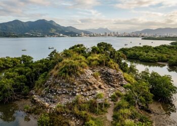 Acervo arqueológico de sambaquis em Joinville revela técnicas marítimas de povos ancestrais - Imagem criada por inteligência artificial (ChatGPT / Olhar Digital)