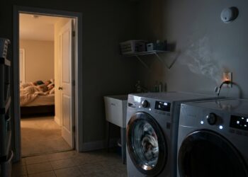 Os bombeiros concordam, embora muitas pessoas ignorem: "Você deve sempre evitar deixar a máquina de lavar roupa, a secadora ou a máquina de lavar louça ligadas durante a noite."