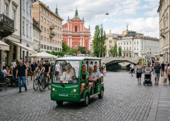 A cidade europeia que fechou o centro histórico aos carros e oferece veículos elétricos gratuitos para quem tem dificuldade para caminhar