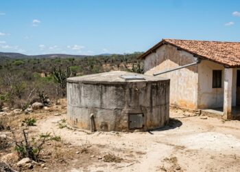 A cidade do semiárido onde a chuva é tão rara que cisternas guardam 16 mil litros e o consumo pode ser calculado por pessoa