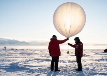 O buraco na camada de ozônio está entre os menores das últimas décadas: cientistas dizem quando ele deve se fechar por completo e qual decisão dos anos 80 tornou isso possível