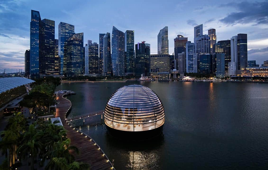 Apple compartilha imagens de sua loja flutuante em Singapura; veja - Olhar  Digital