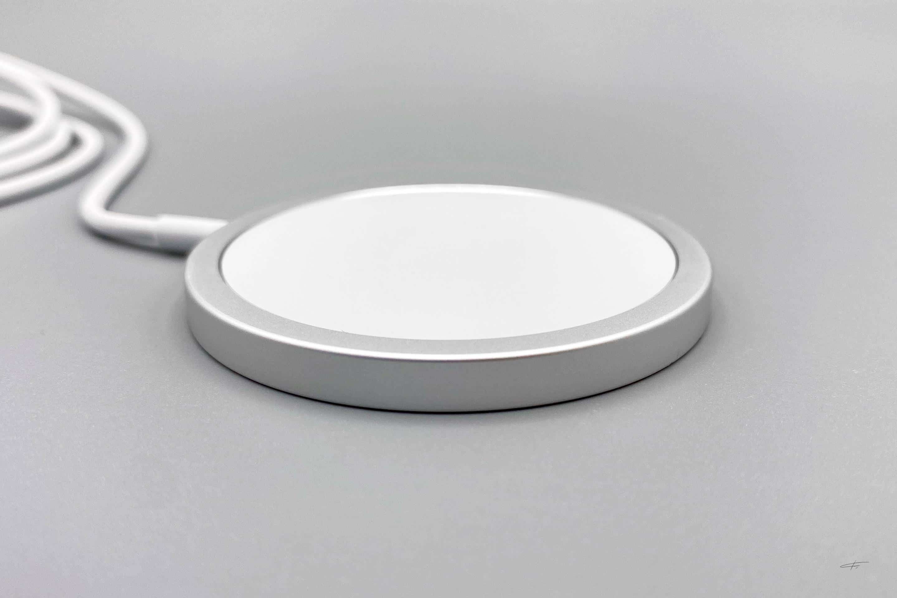 MagSafe: carregador sem fio torna a recarga do iPhone 12 até 2x mais lenta  - Olhar Digital