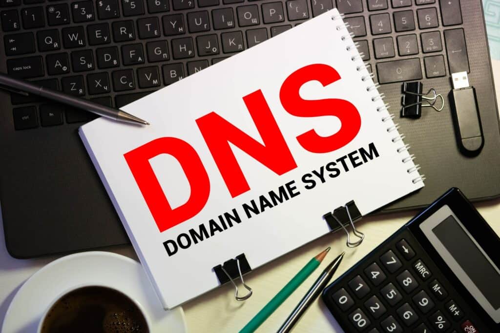 DNS