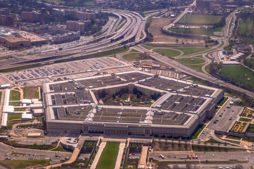 satellite-3977165_1920-1024x538 Google segue ‘nos bastidores’ de tecnologias de IA para fins militares