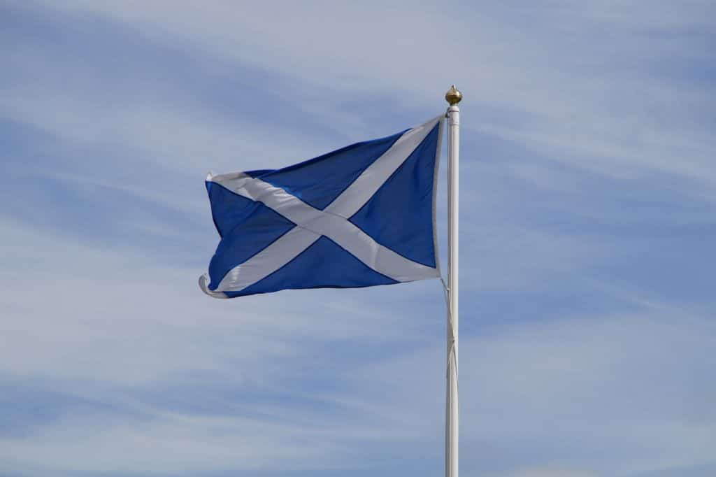 scotland-3658032_1920-1024x682 Covid-19: vacinação na Escócia reduz internações em mais de 85%
