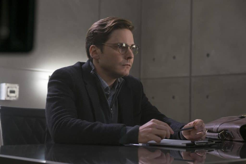 Daniel Brühl como Helmut Zemo em 'Capitão América: Guerra Civil' (2016). Imagem: Marvel Studios/Divulgação