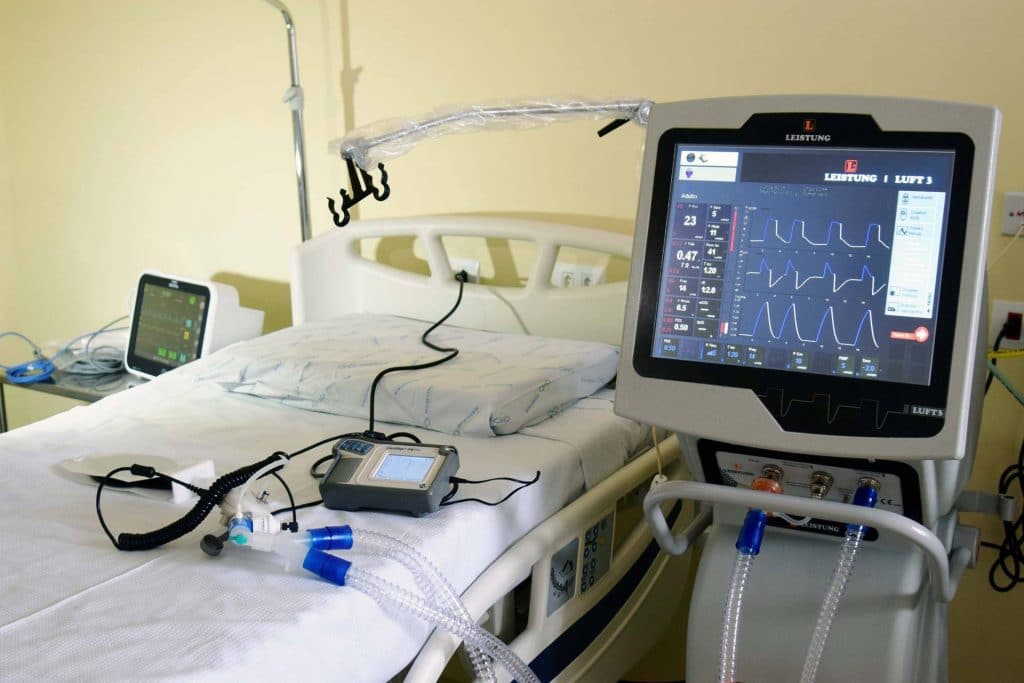 Leito de UTI destinado para pacientes de Covid-19