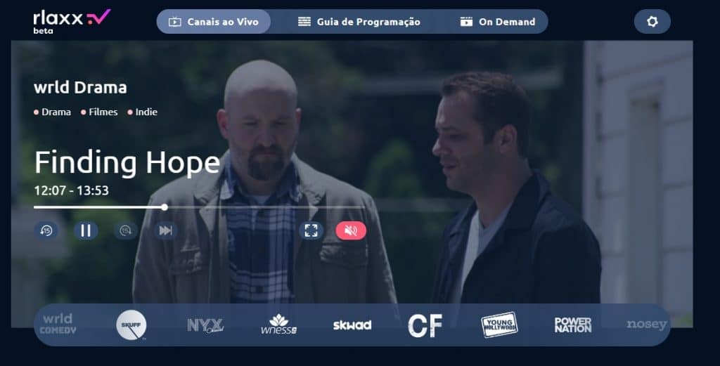 Rlaxx TV é um serviço de streaming gratuito com inserção de anúncios
