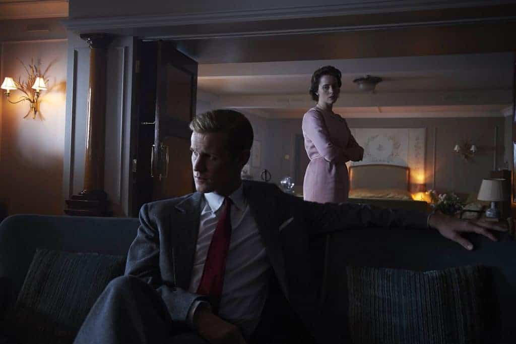 Claire Foy como Elizabeth II e Matt Smith como Philip, Duque de Edimburgo, em 'The Crown'. Imagem: Deswillie/Netflix