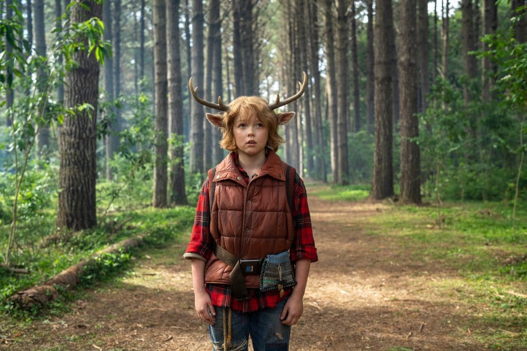 Christian Convery como Gus em 'Sweet Tooth'. Imagem: Kirsty Griffin/Netflix