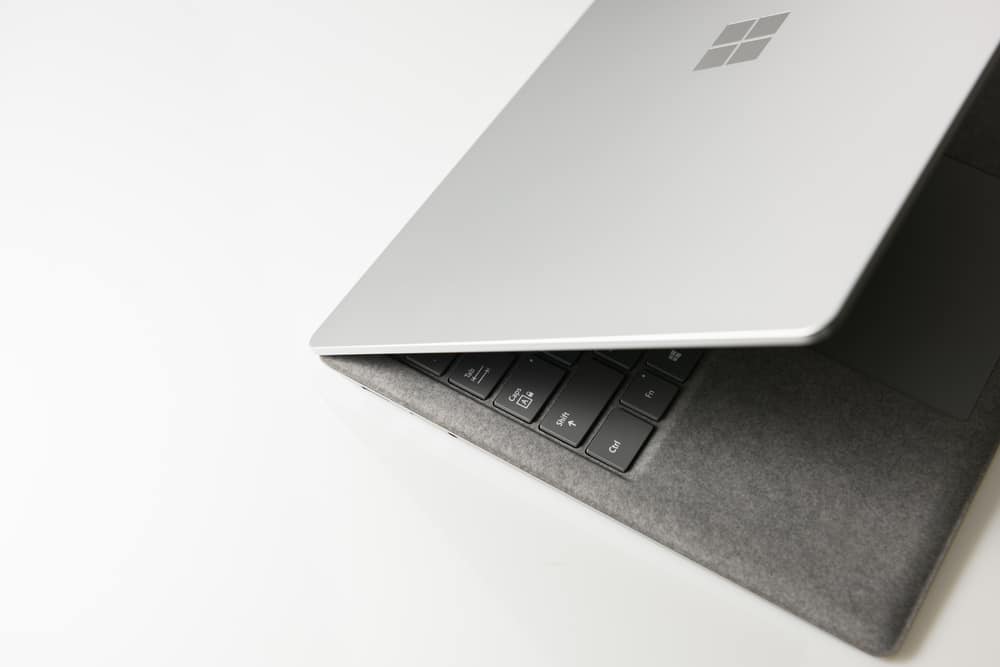 Microsoft Surface Laptop