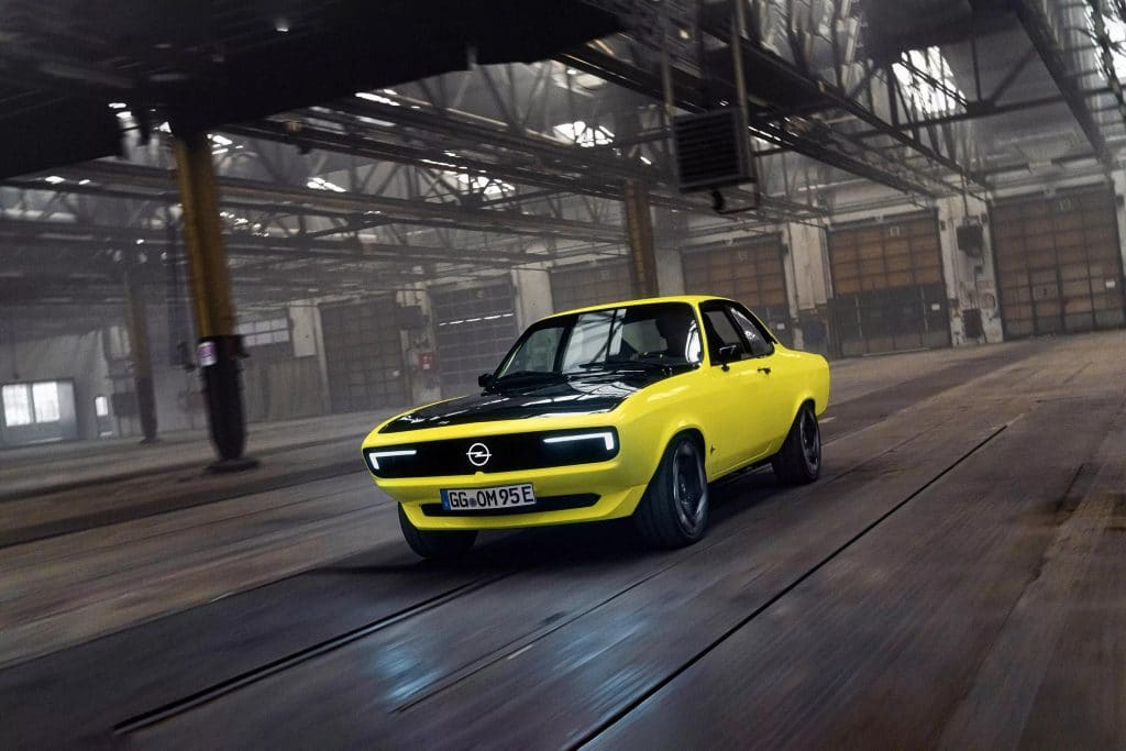 "Chevette elétrico" é lançado pela Opel. Imagem: Opel/Divulgação