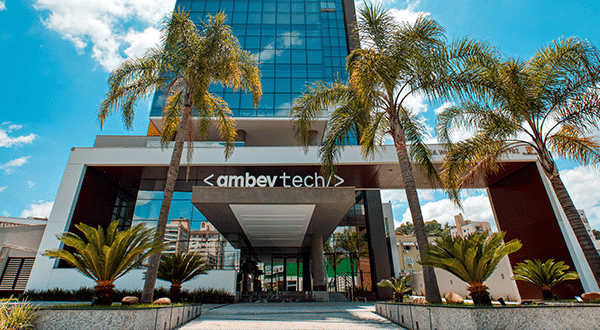 Fachada da Ambev Tech
