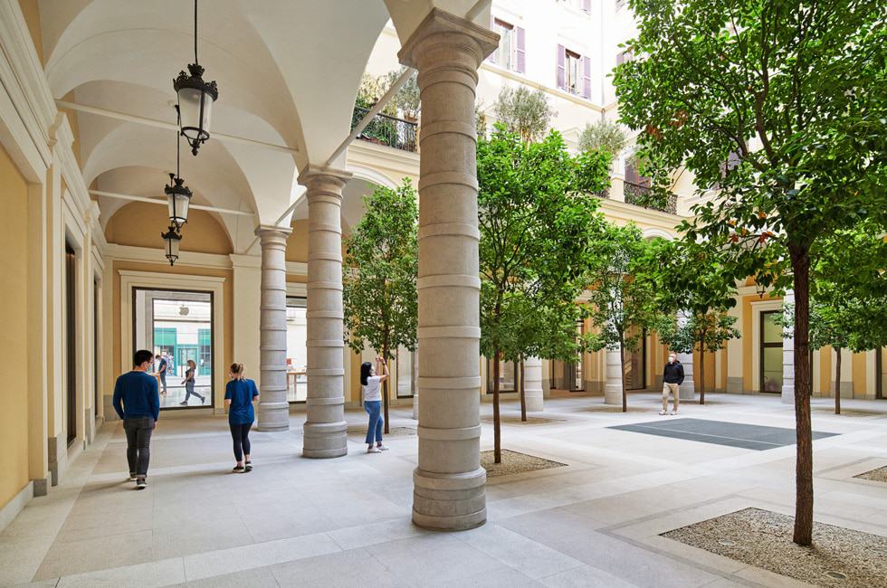 Nova loja da Apple em Roma: Apple Via del Corso. Imagem: Apple