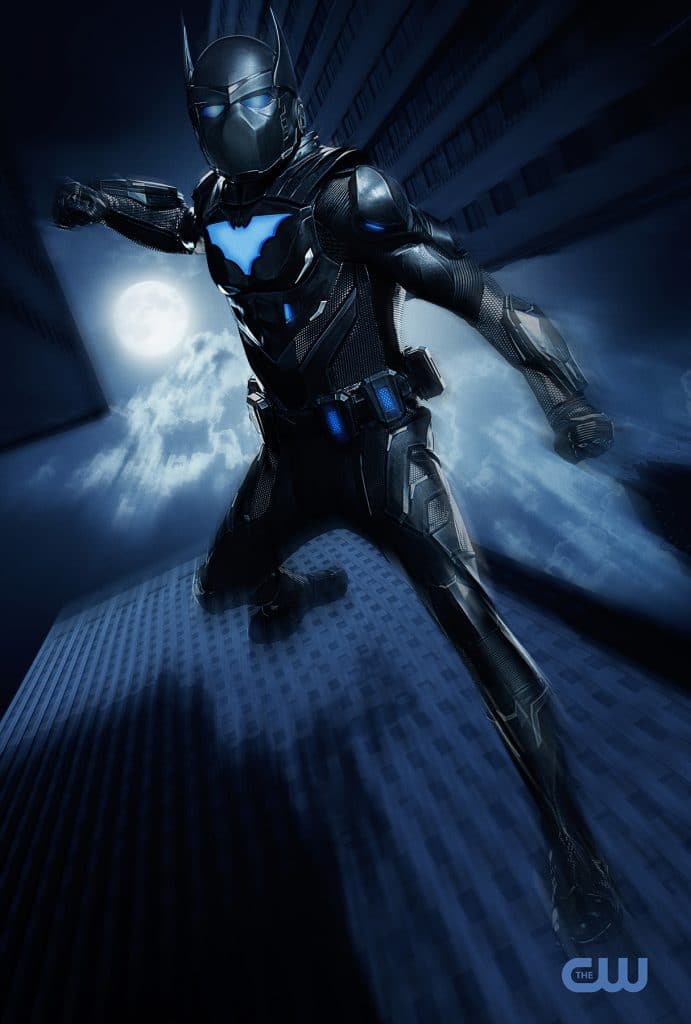 Batwing (Camrus Johnson) em imagem promocional da série Batwoman, exibida na HBO. Imagem: Justina Mintz/The CW