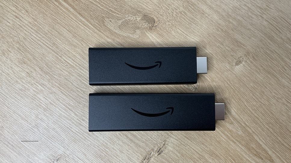 O visual padrão dos novos Amazon Fire TV Stick mantém a simplicidade de gerações anteriores. Imagem: Wellington Arruda/Olhar Digital