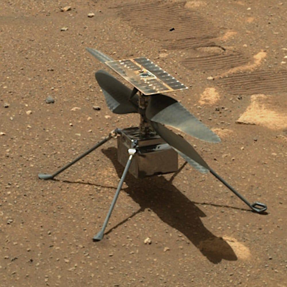 Imagem do helicóptero Ingenuity, que está explorando Marte. Nasa anunciou que está usando os dados coletados para criar um novo helicóptero