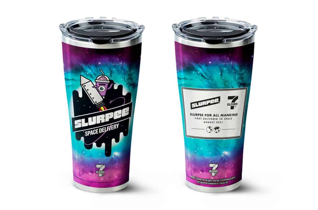7-Eleven envia copos para o espaço