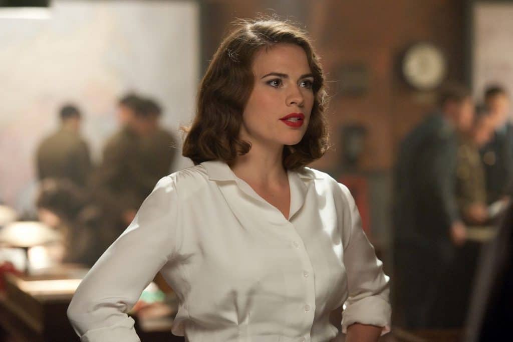 Hayley Atwell como Peggy Carter em 'Capitão América: O Primeiro Vingador'. Imagem: Marvel Studios/Divulgação