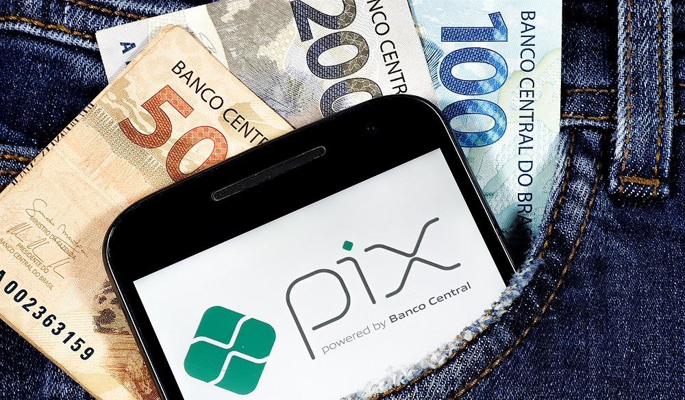 Pix bate novo recorde de transações diárias