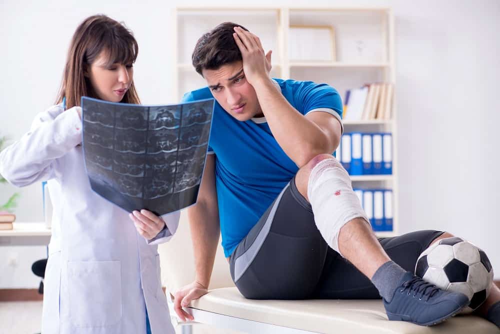 Dia do Coração: problemas cardiovasculares são os principais causadores de mortes entre adultos e crianças no Brasil. Imagem: Elnur/iStock
