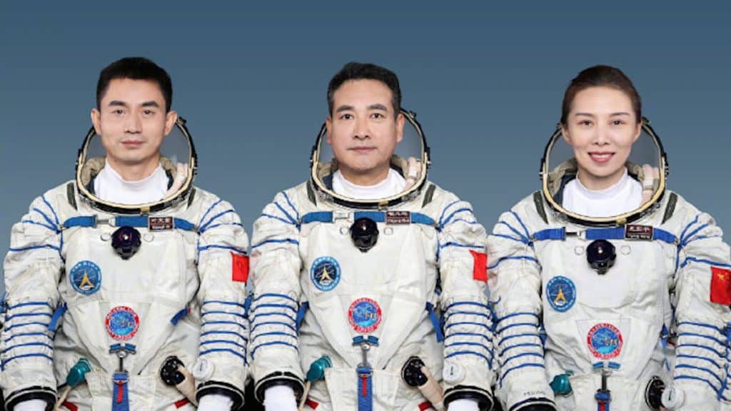 Astronautas da Shenzhou-13