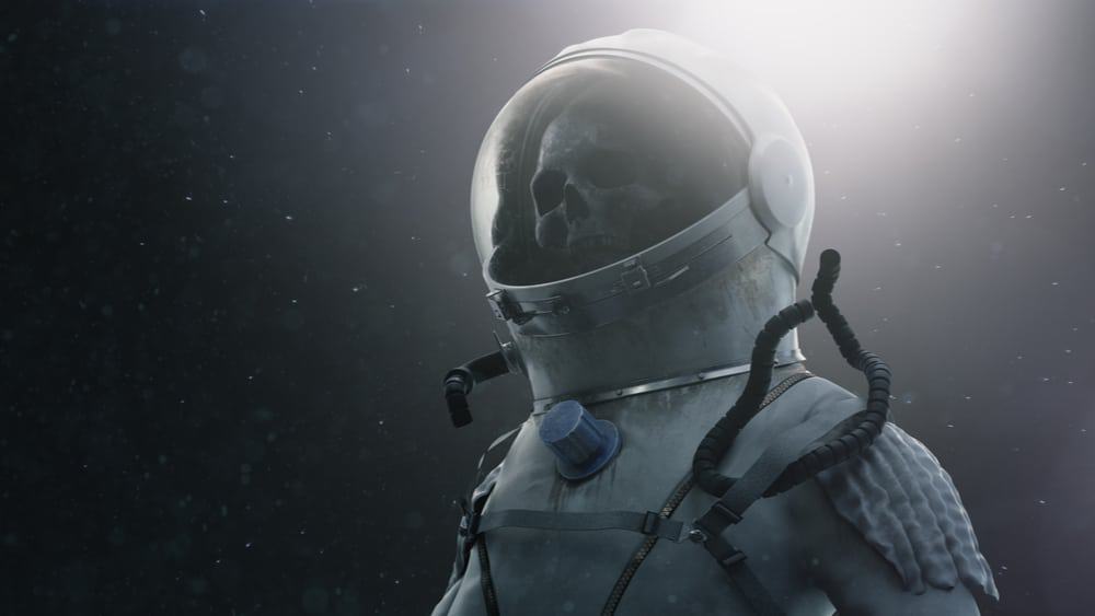 Imagem de um astronauta, com o rosto de uma caveira