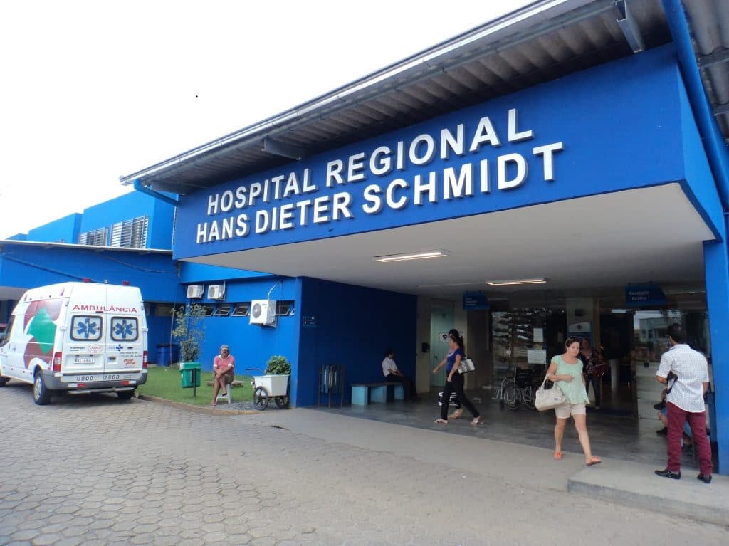 Fachada do Hospital Regional de Joinville