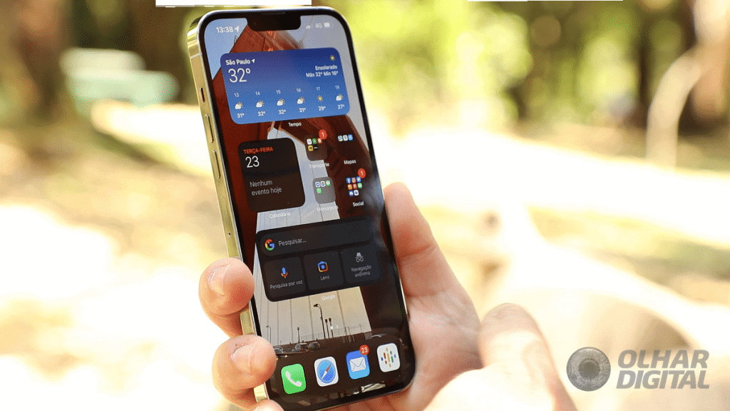 iPhone 13 Pro Max (Imagem: Mario Kurth/Olhar Digital)