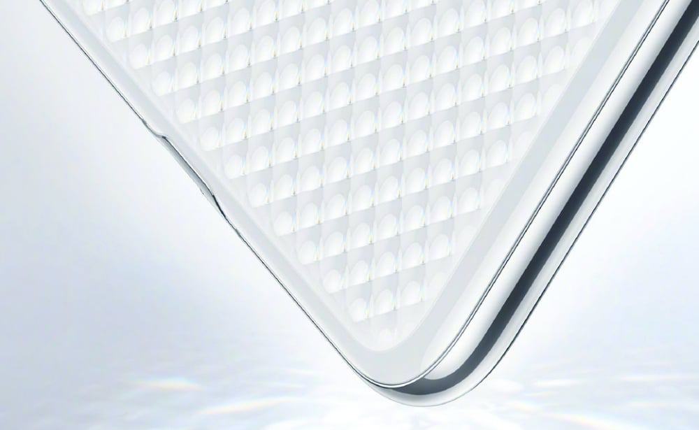 Imagem mostra P50 Pocket na cor prateada com outro padrão