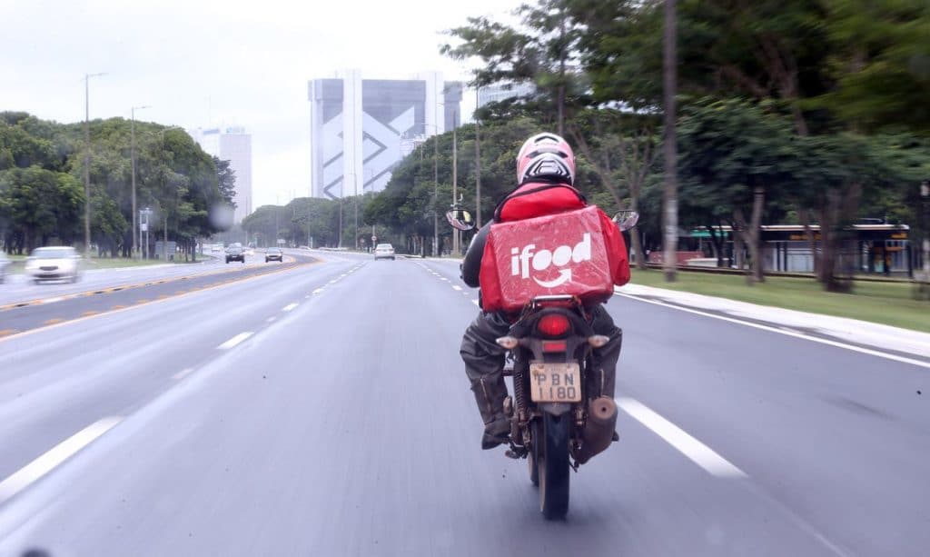Entregadores de aplicativo - iFood