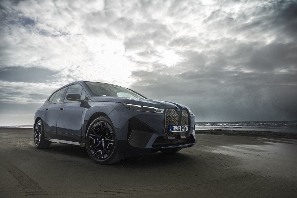 BMW iX M60, novo SUV da BMW
