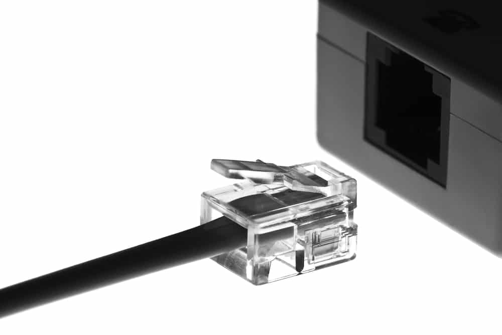 Tecnologias antigas: como funcionava a internet discada?