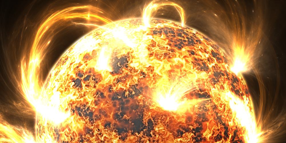 Proeminências Solares em forma de arco na superfície do Sol