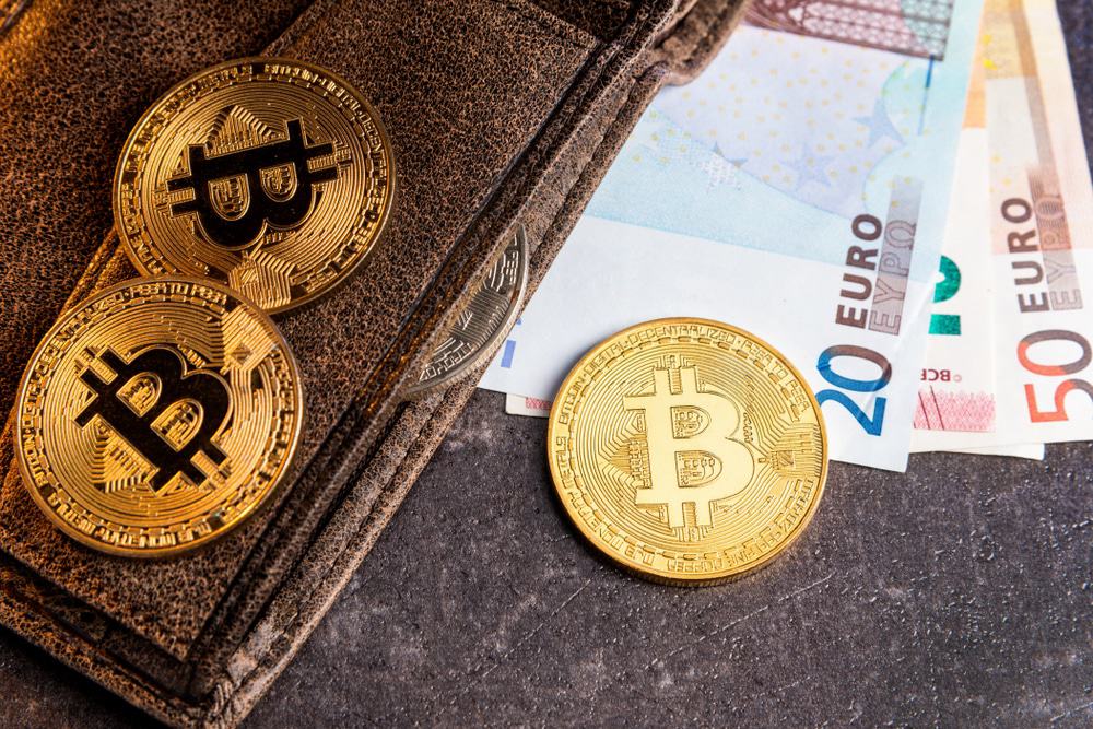 Criptomoedas e pagamentos. Conceito de carteira de criptomoedas.