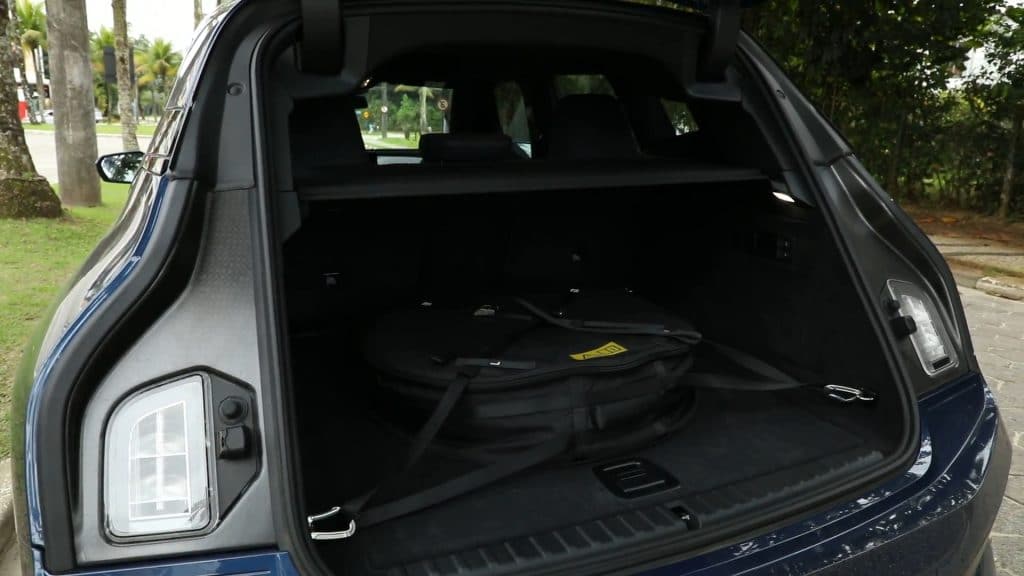 Porta-malas do BMW iX