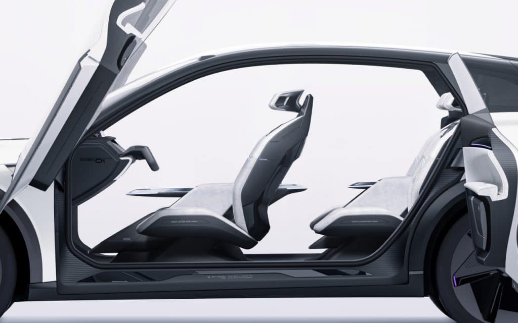 Carro da Jidu com as portas abertas